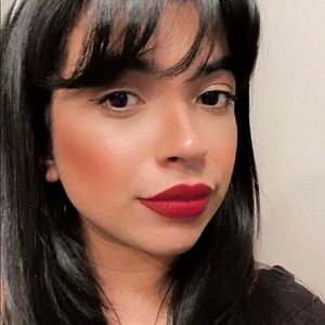 Meet your Posher, Kenia